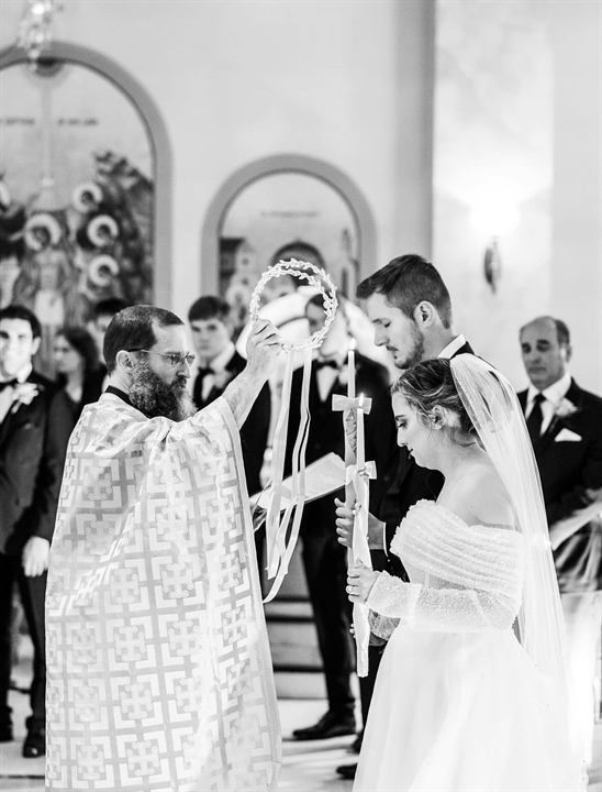 The couple's first dance in black and white